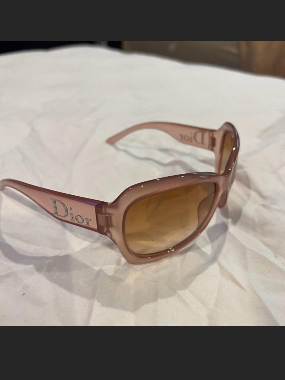Dior pale pink sunglasses - Picture 2 of 3